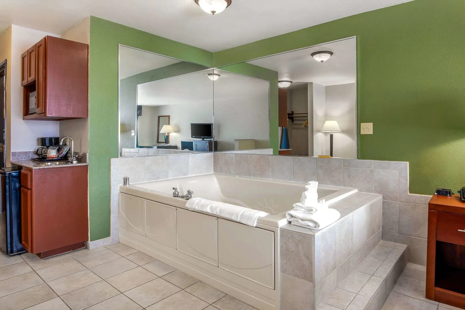 Quality Inn & Suites