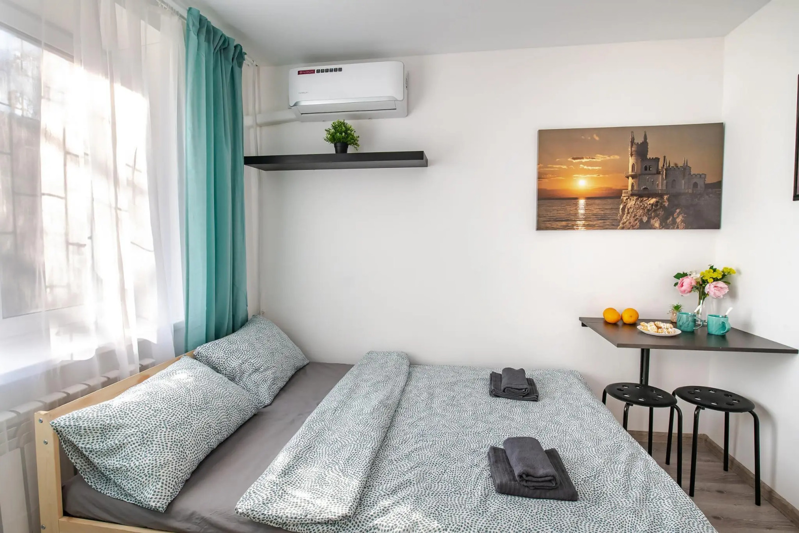 Уютные студии на проспекте 100-летия Владивостока 147