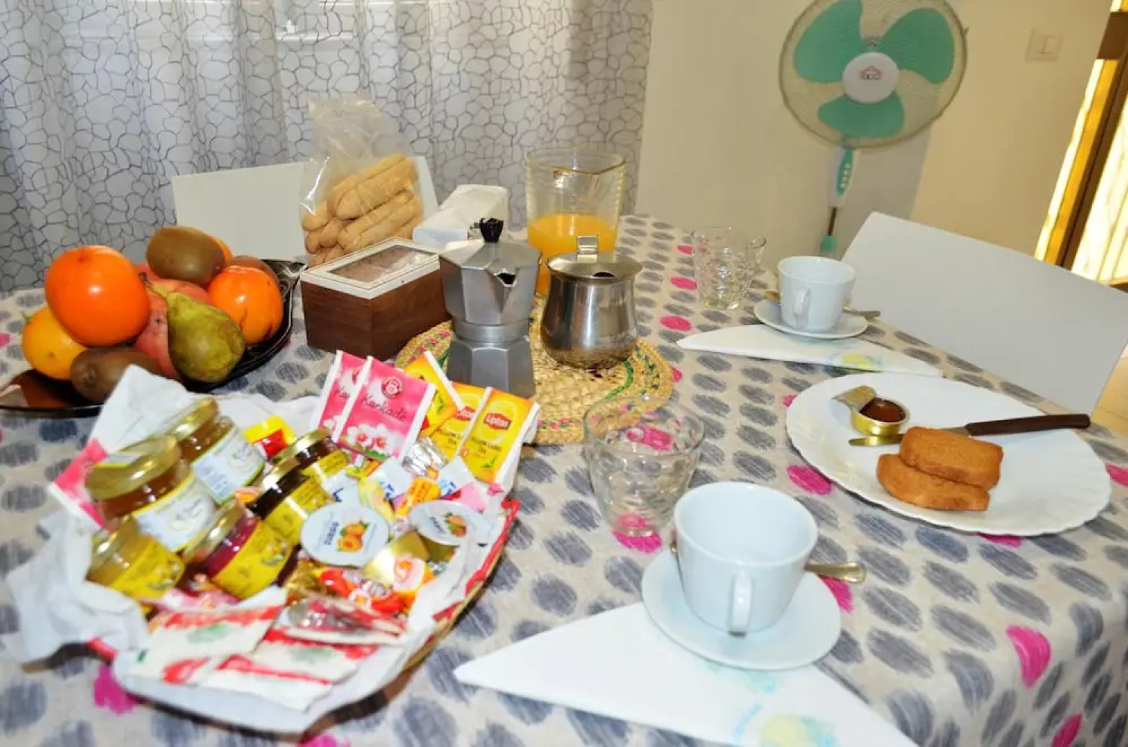 Apartment With one Bedroom in Loceri, With Wonderful City View - 10 km From the Beach