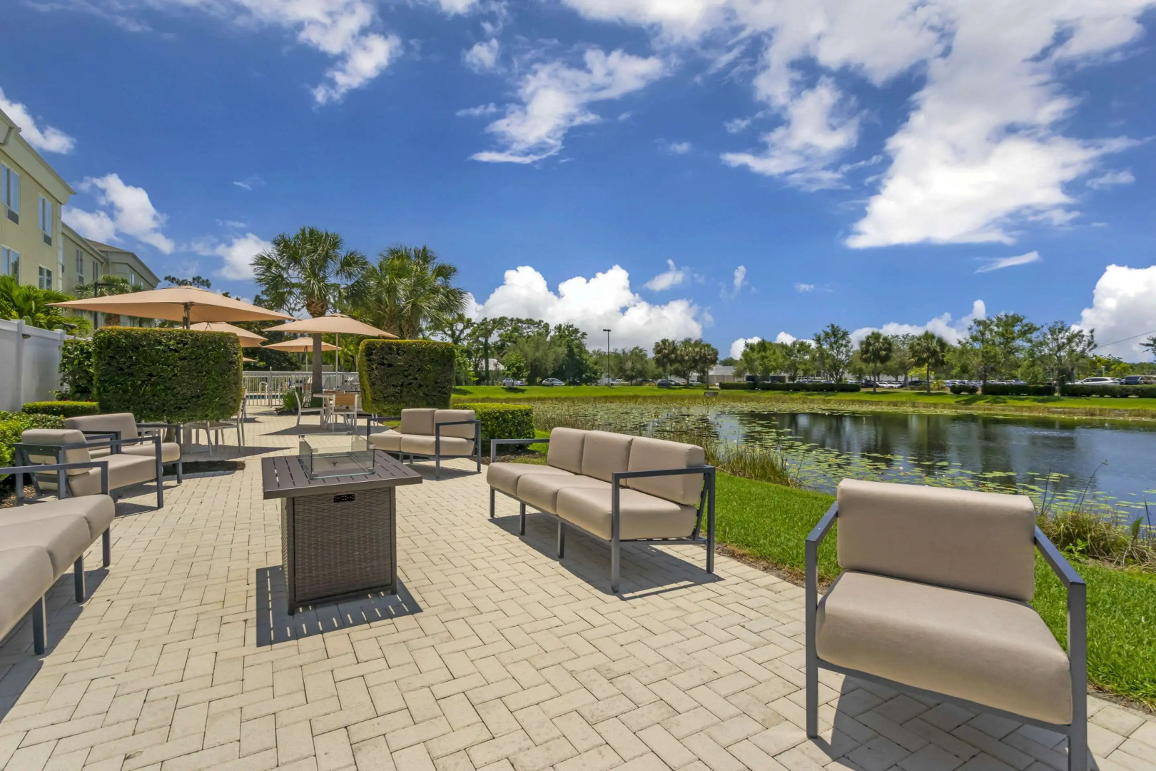 Comfort Suites Sarasota - Siesta Key