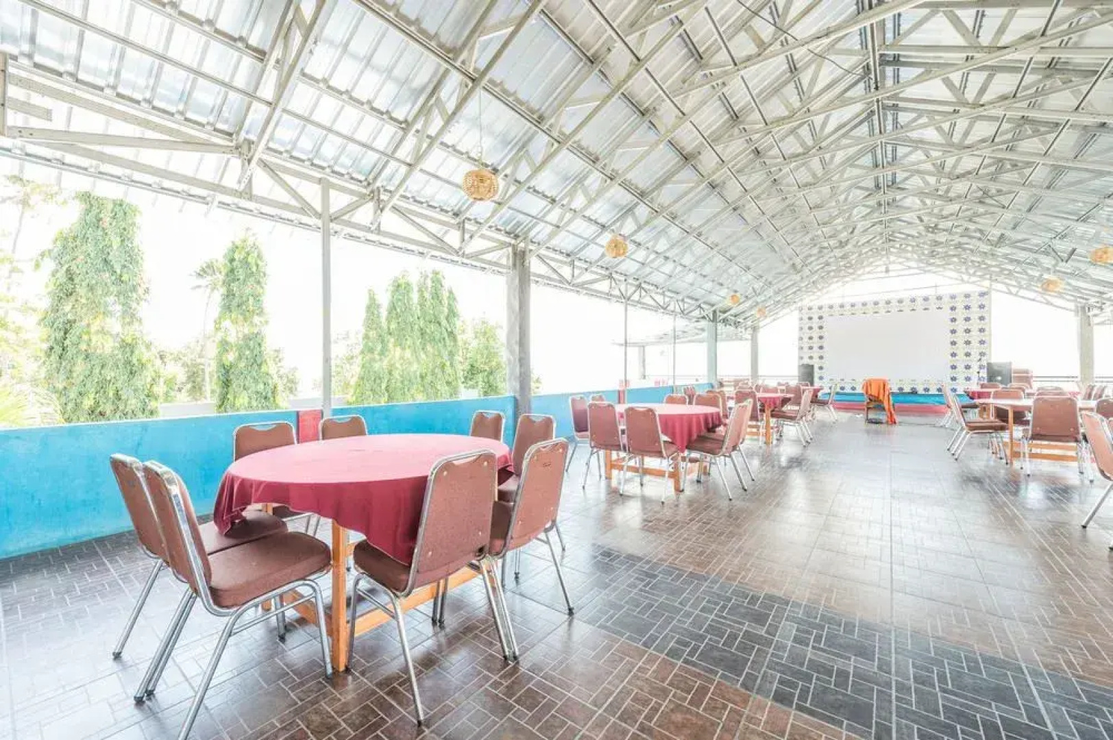 Airy Ulujadi Malonda 76 Palu