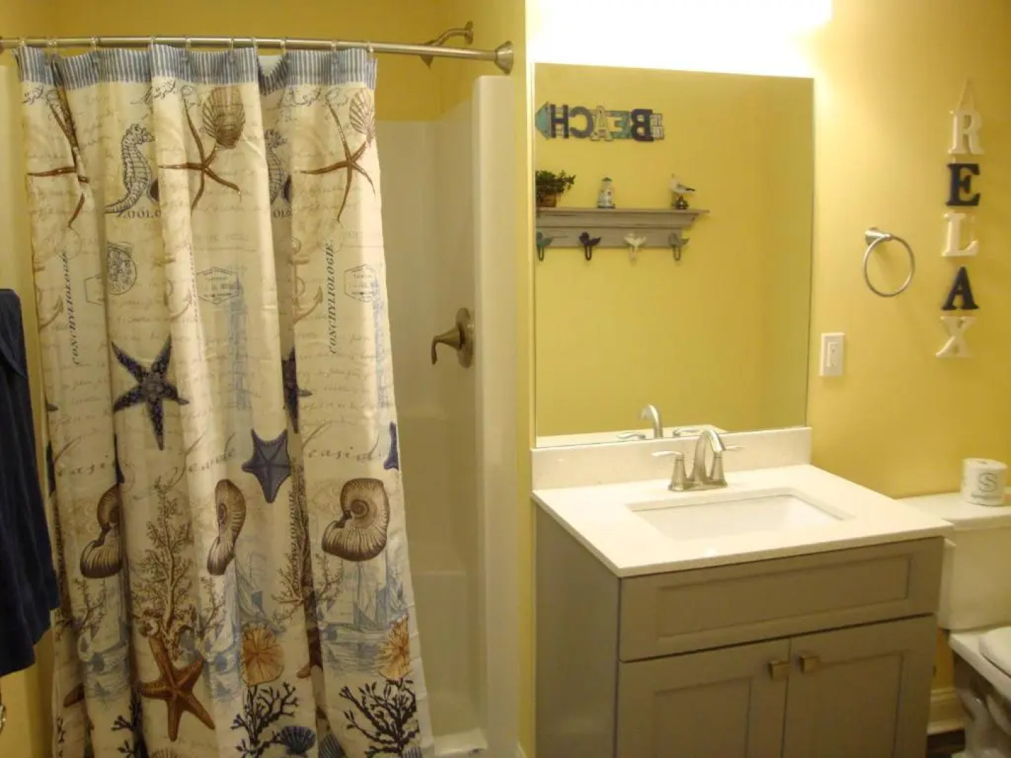 Put-in-Bay Waterfront Condo #206