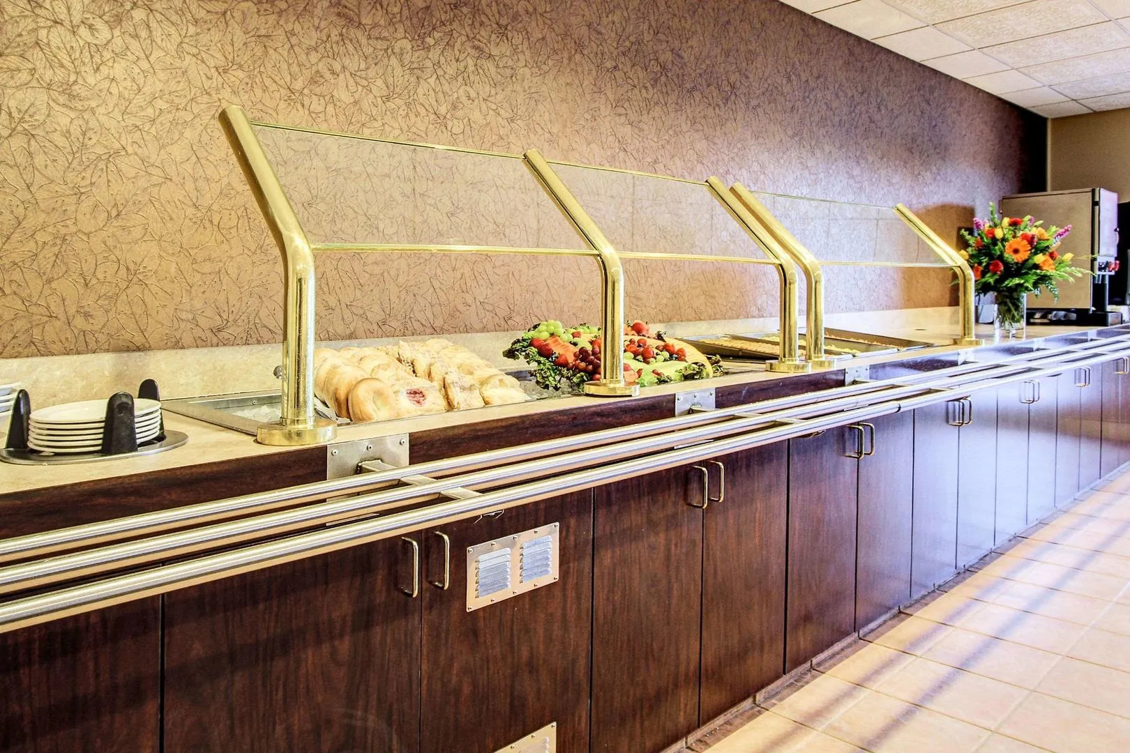 Clarion Suites Anchorage Downtown