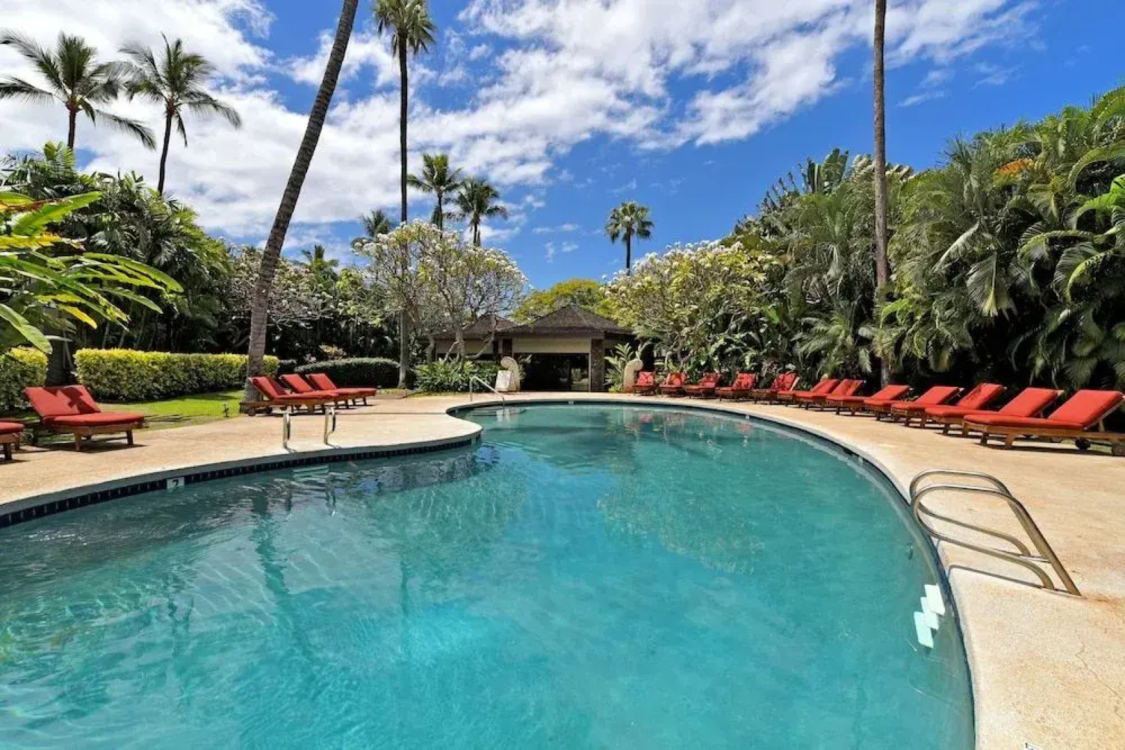 Aina Nalu I104 by RedAwning