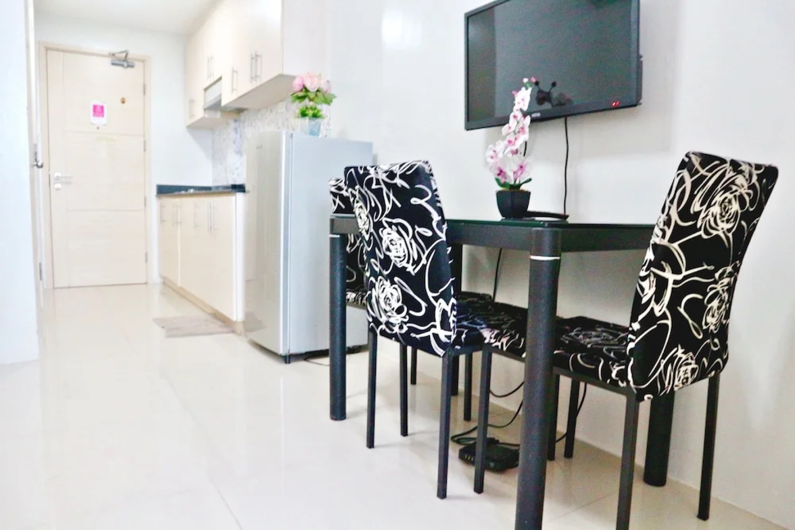 CondoDeal at Sea Residences Serviced Apartment