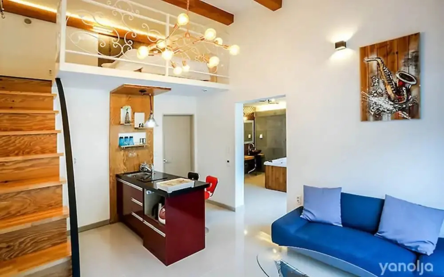 Hadong Cloud Hill Pension