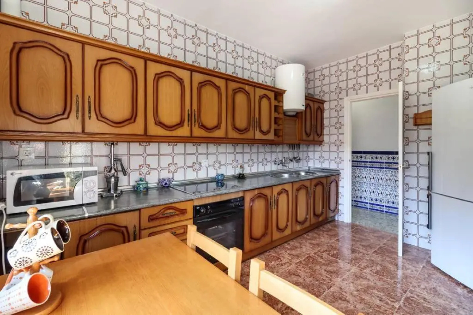 Chalet acogedor con piscina muy cerca de Granada