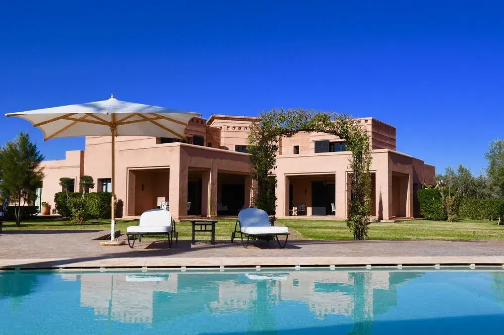 Villa Koutoubia Your Luxurious Oasis in Marrakech