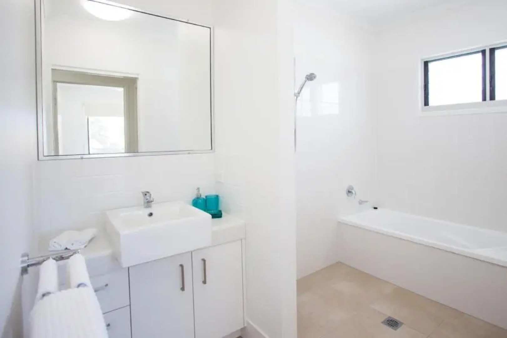 Petrie Beach Holiday Home