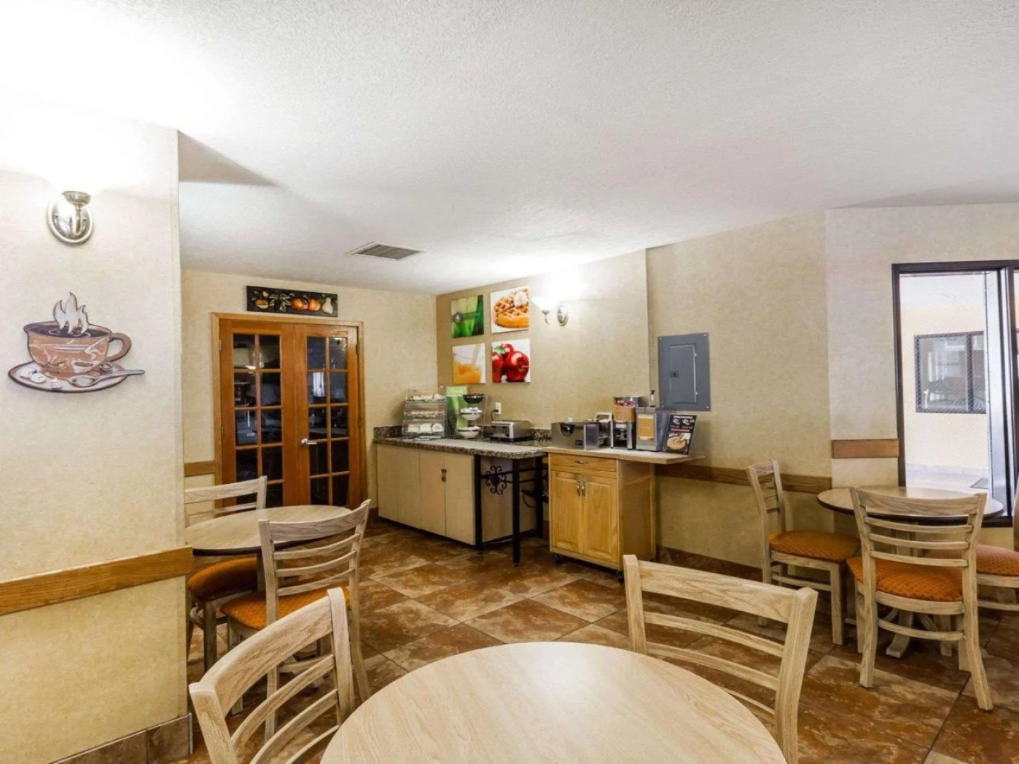 Comfort Inn & Suites Surprise Near Sun City West