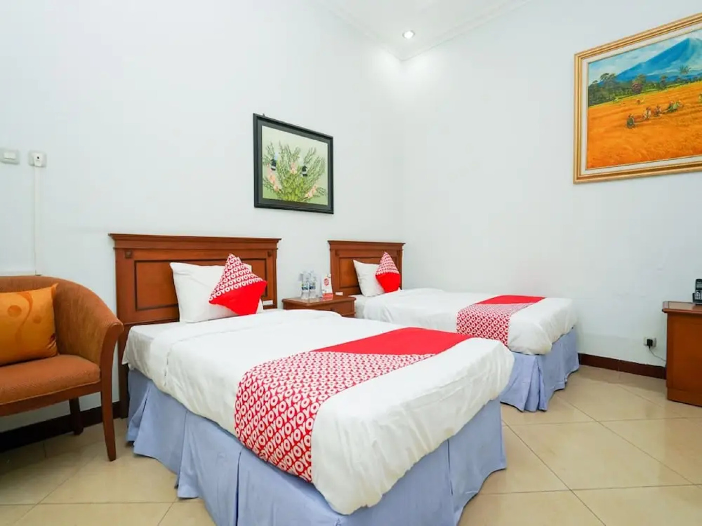 OYO 1346 Sinergi Hotel Gresik