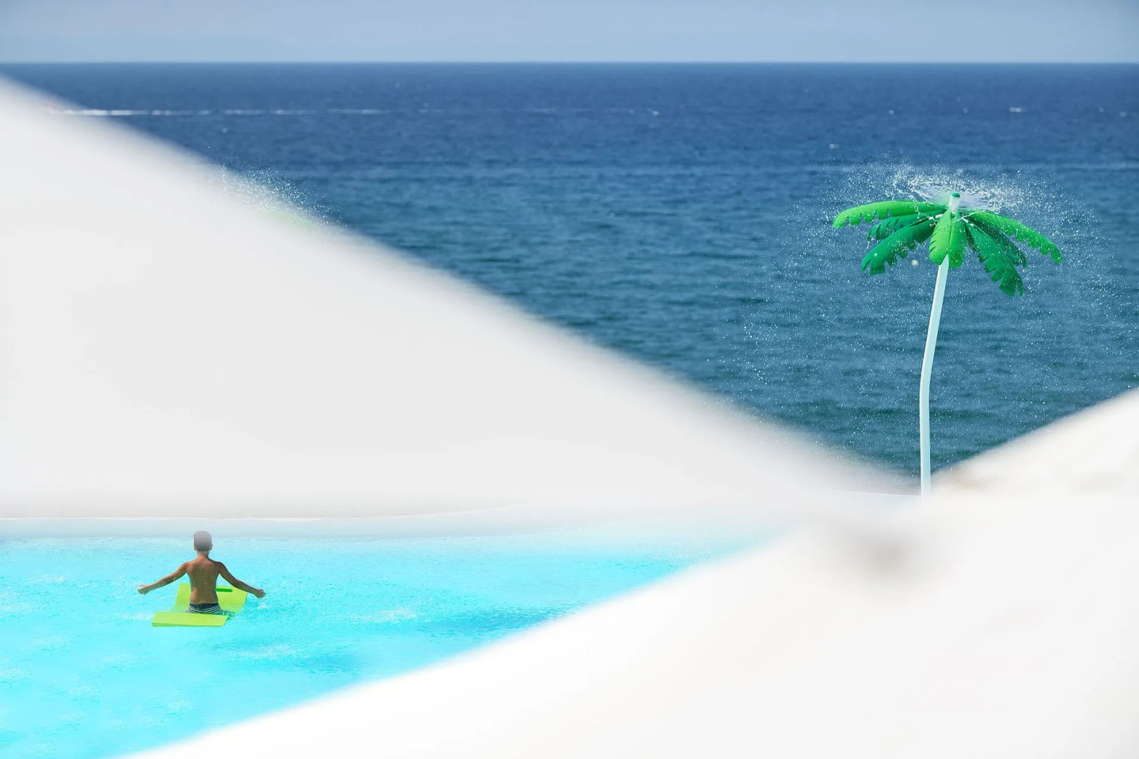 Alexandra Elegance Bridging Generations