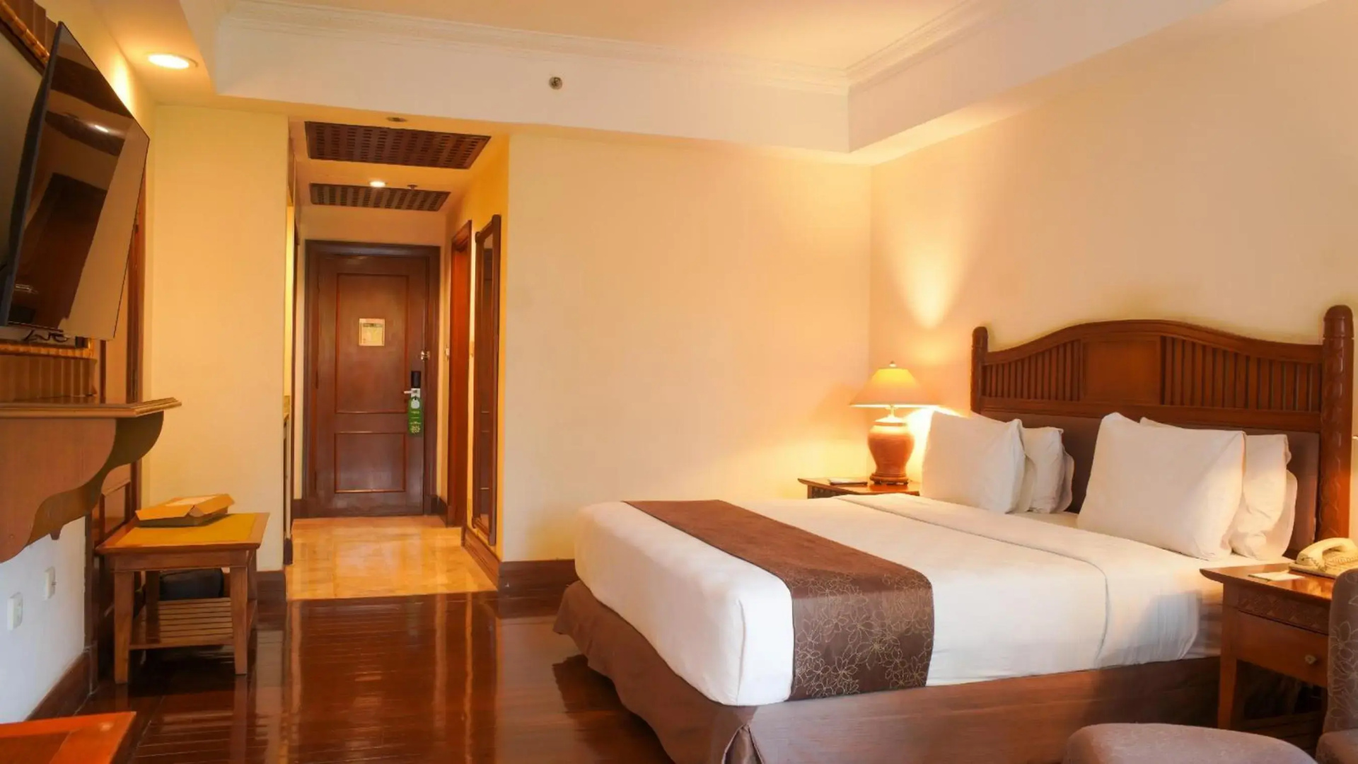 Lorin Solo Hotel