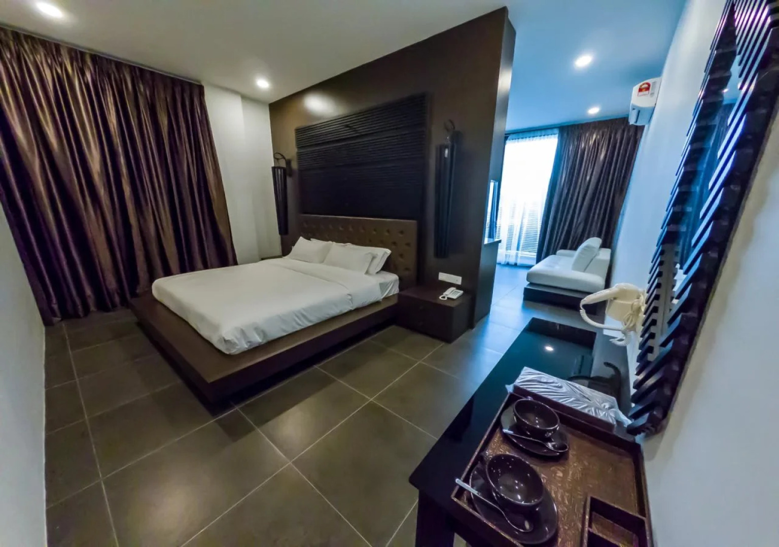 Hermitage Boutique House