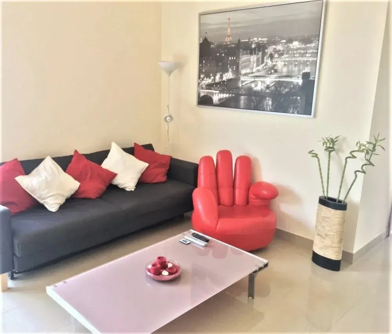 Отель HiGuests - Time place