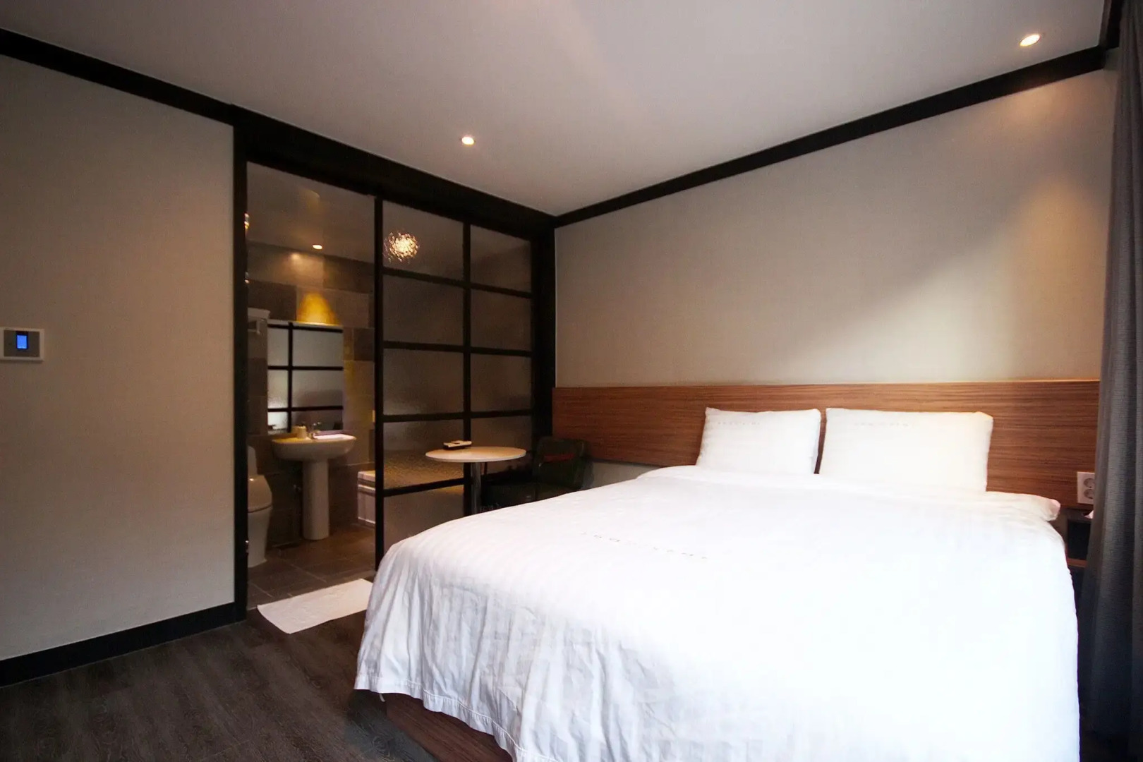 Yangsan Deokgye Seastar