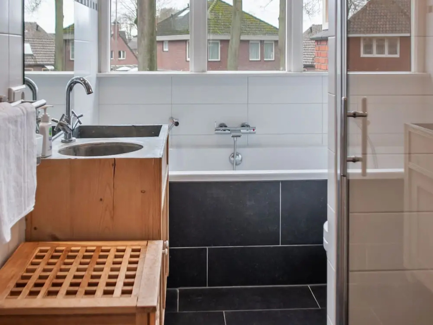 Simplictic Holiday Home in Emmen near Forest