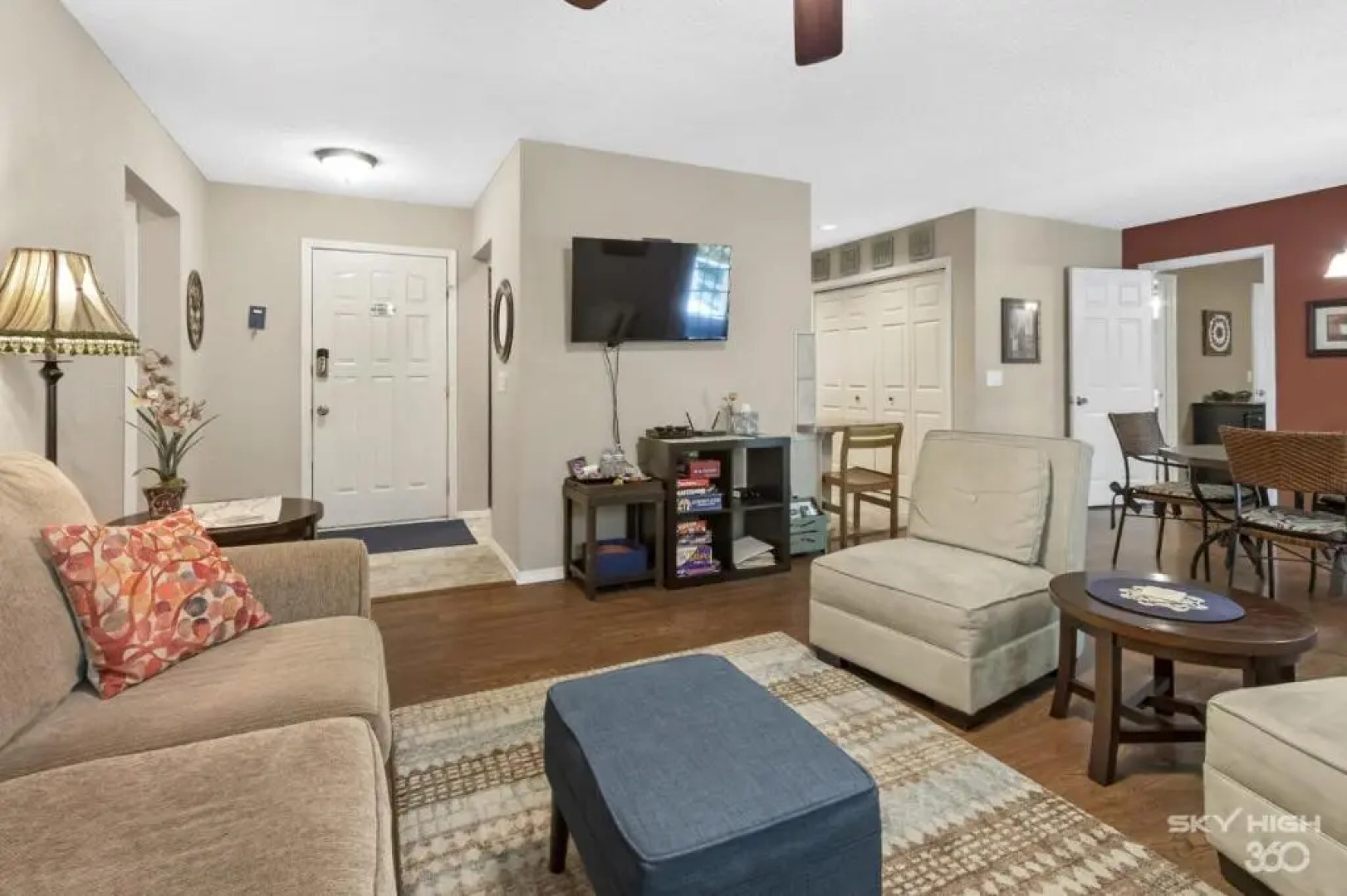 Wooded, Quiet Cottage, Very close to the Back 40