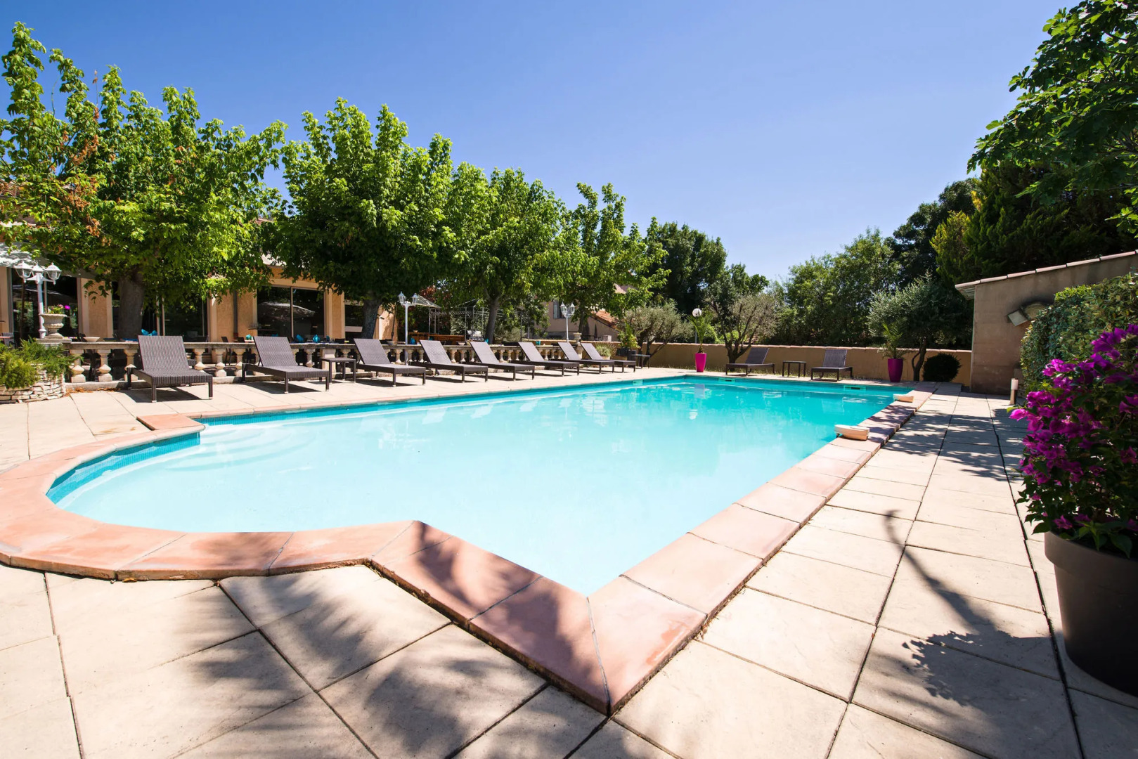 Logis Hôtel Noemys Pont de l’Etoile