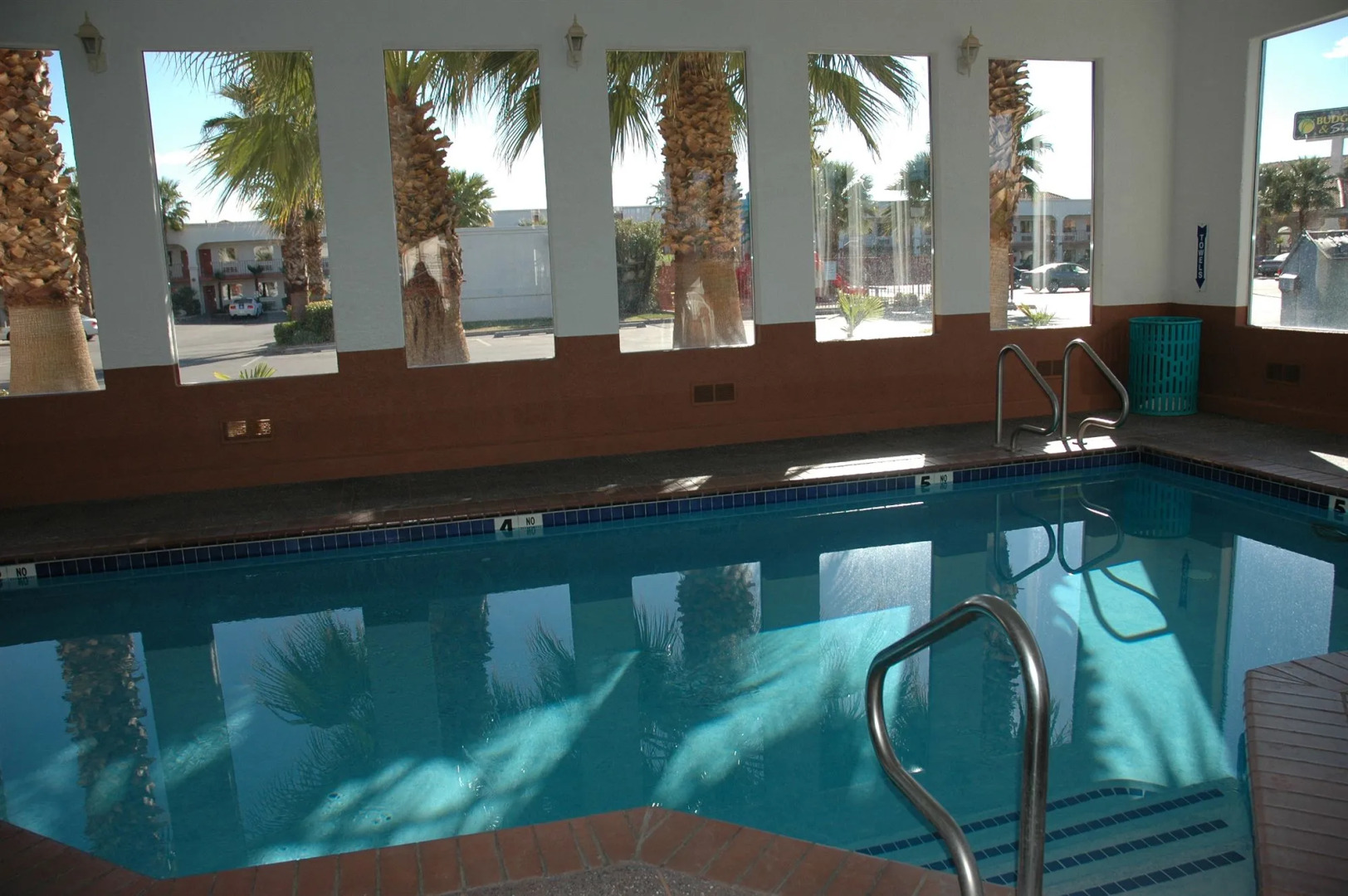 St. George Inn & Suites