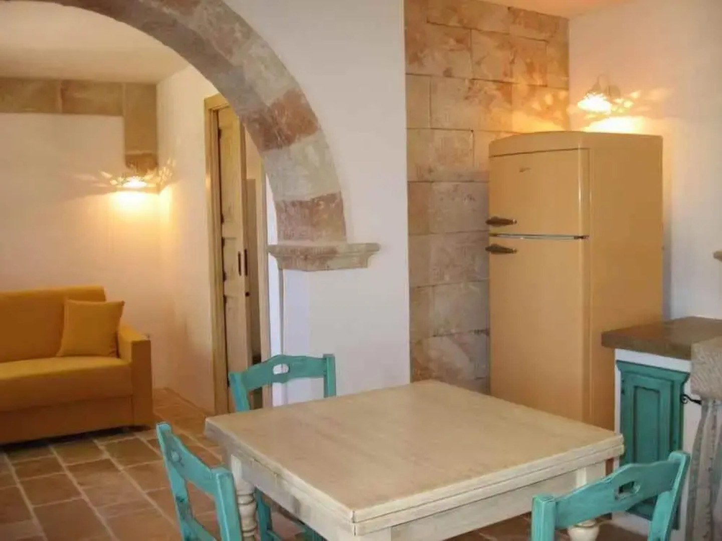 Mirto Sotto - Casa in Pietra sul Mare