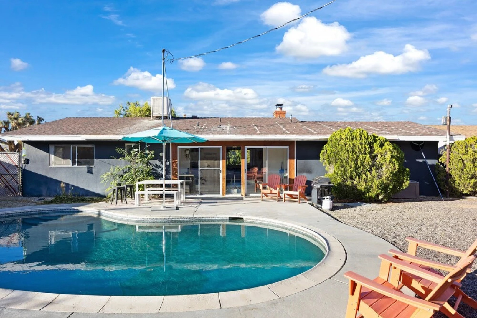 Splash House W/ Private Pool & Fire Pit Dogs Welcome Free 3 Bedroom Home by RedAwning