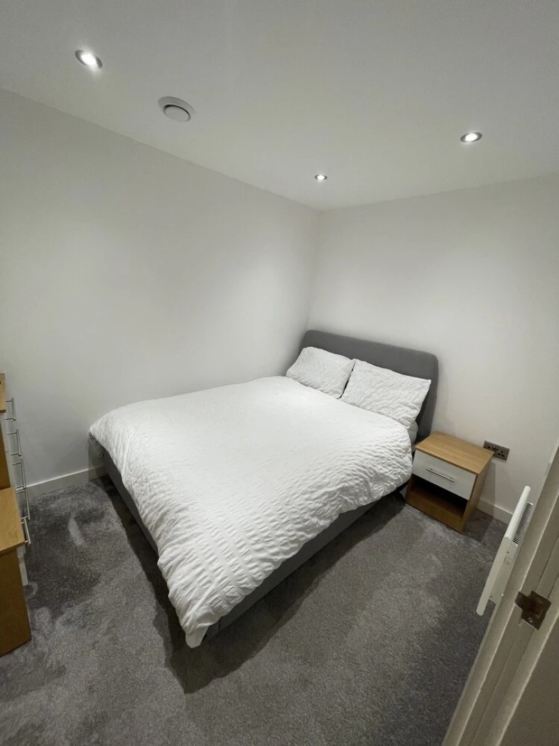 Luxury 2-bed Apartment in Manchester With Parking