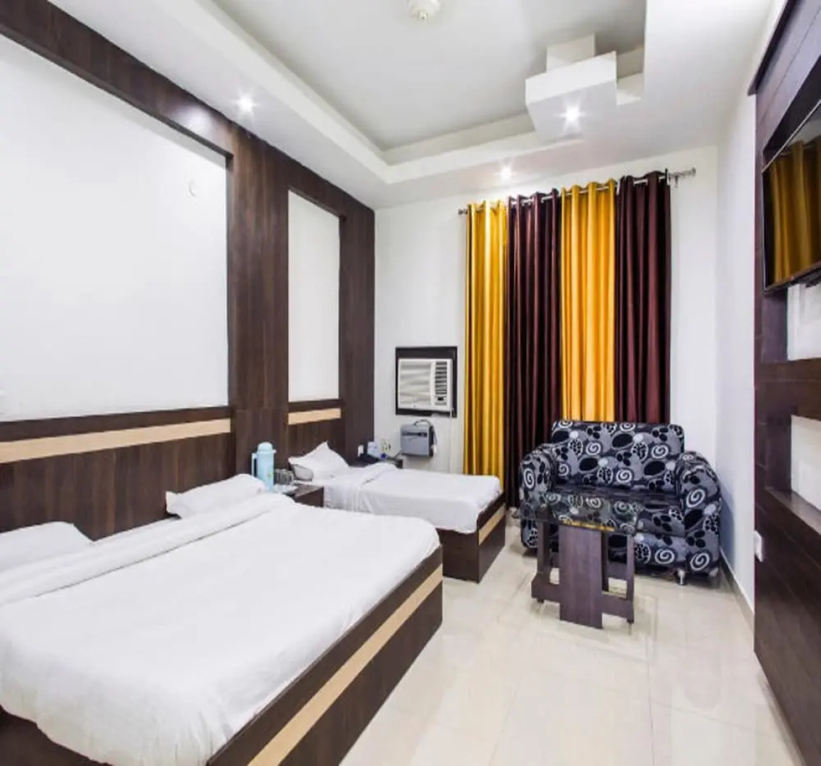 Hotel Maa Gayatri