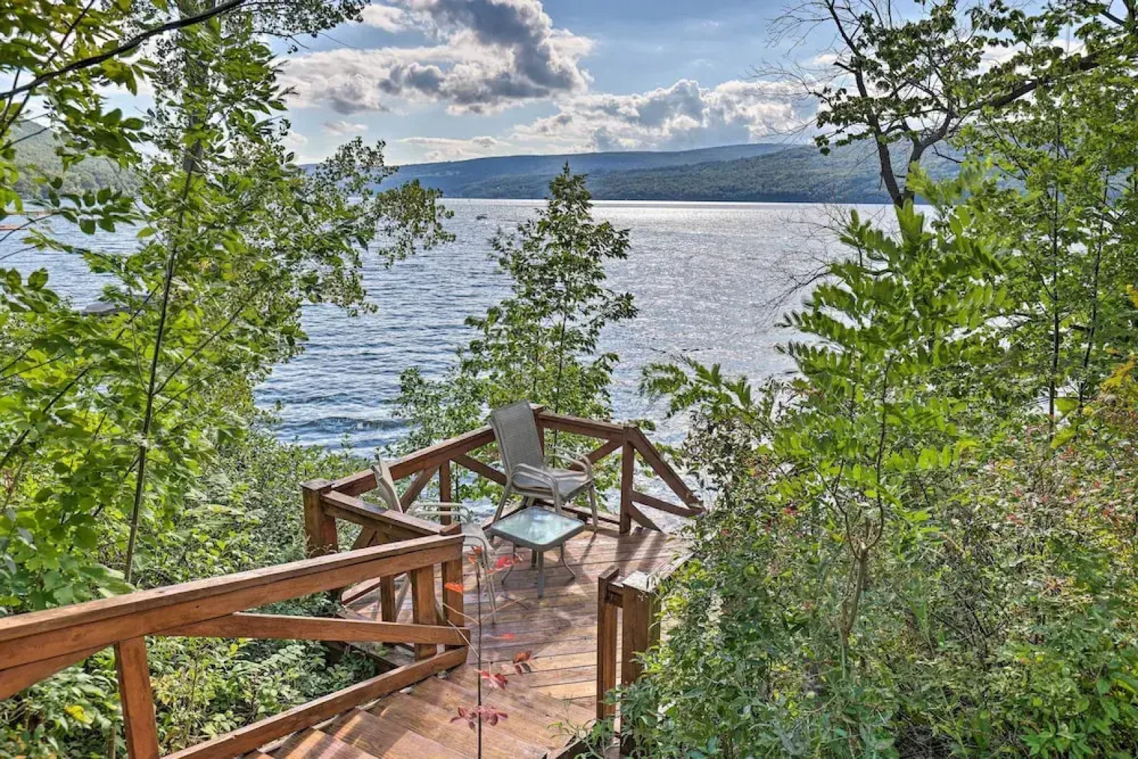 'aunt Al's Place' Home on Canandaigua Lake w/ Deck