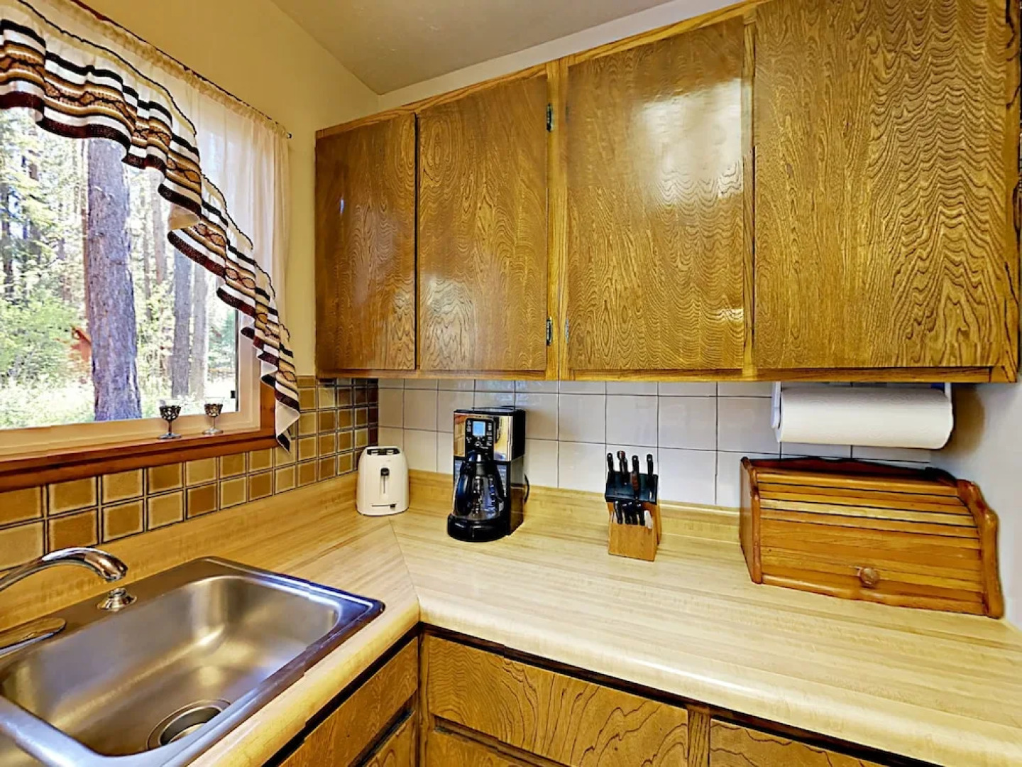 395 Pineland Dr Lake Tahoe Cabin by RedAwning