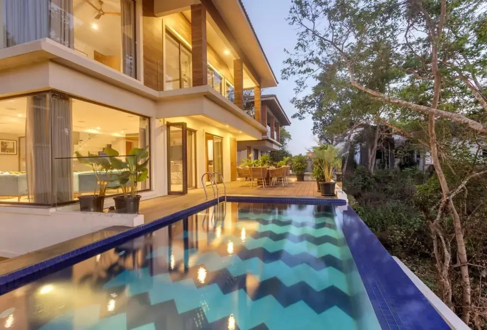 Villa Polaris by Hireavilla 4BR w Pvt Heated Pool