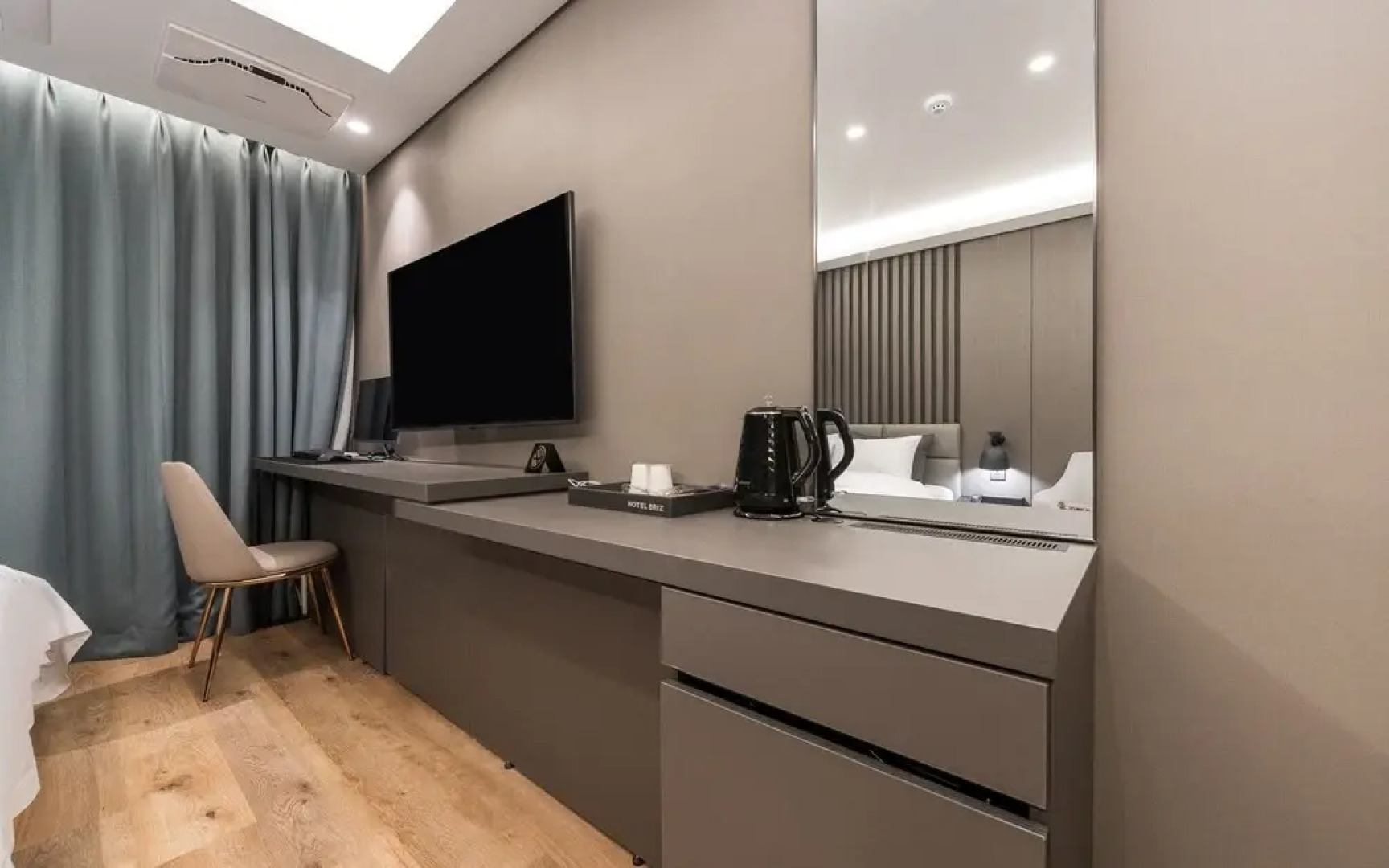 Bundang (Yatap Station) Breeze Hotel