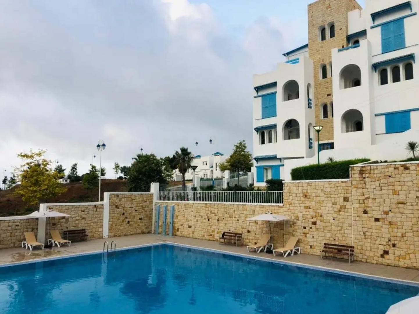 Lilia al jabal app. 16-8