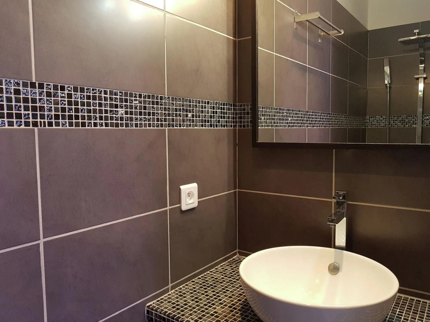 Beautiful Villa in the Vineyard Village of Tavel with Pool