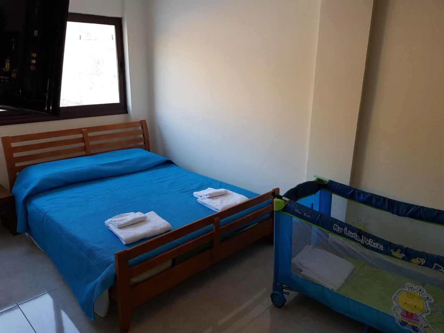 JOANNA SUNSET APTS Pomos