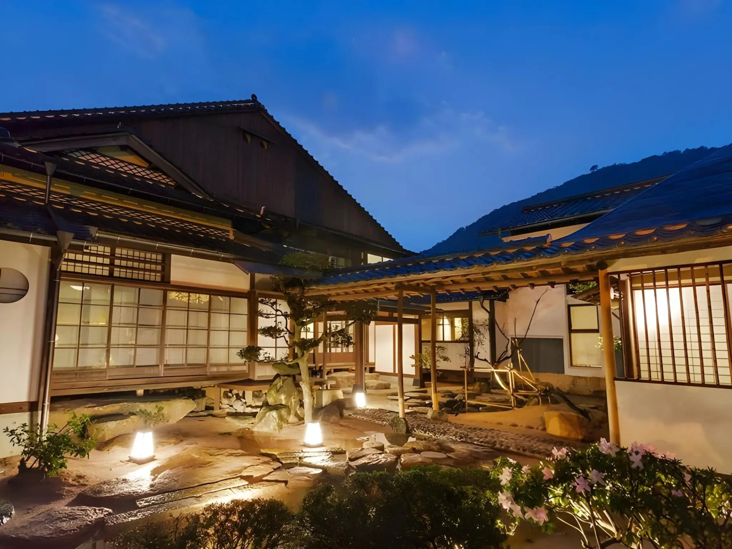 EN Takeda Castle Town Hotel