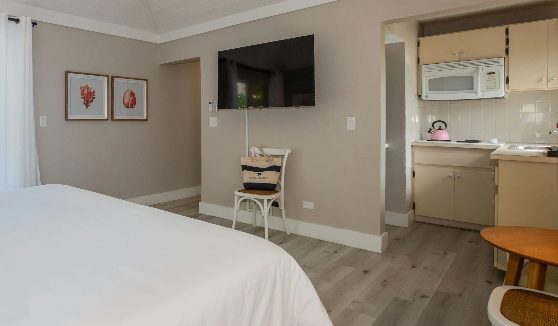 Peace and Plenty Resort