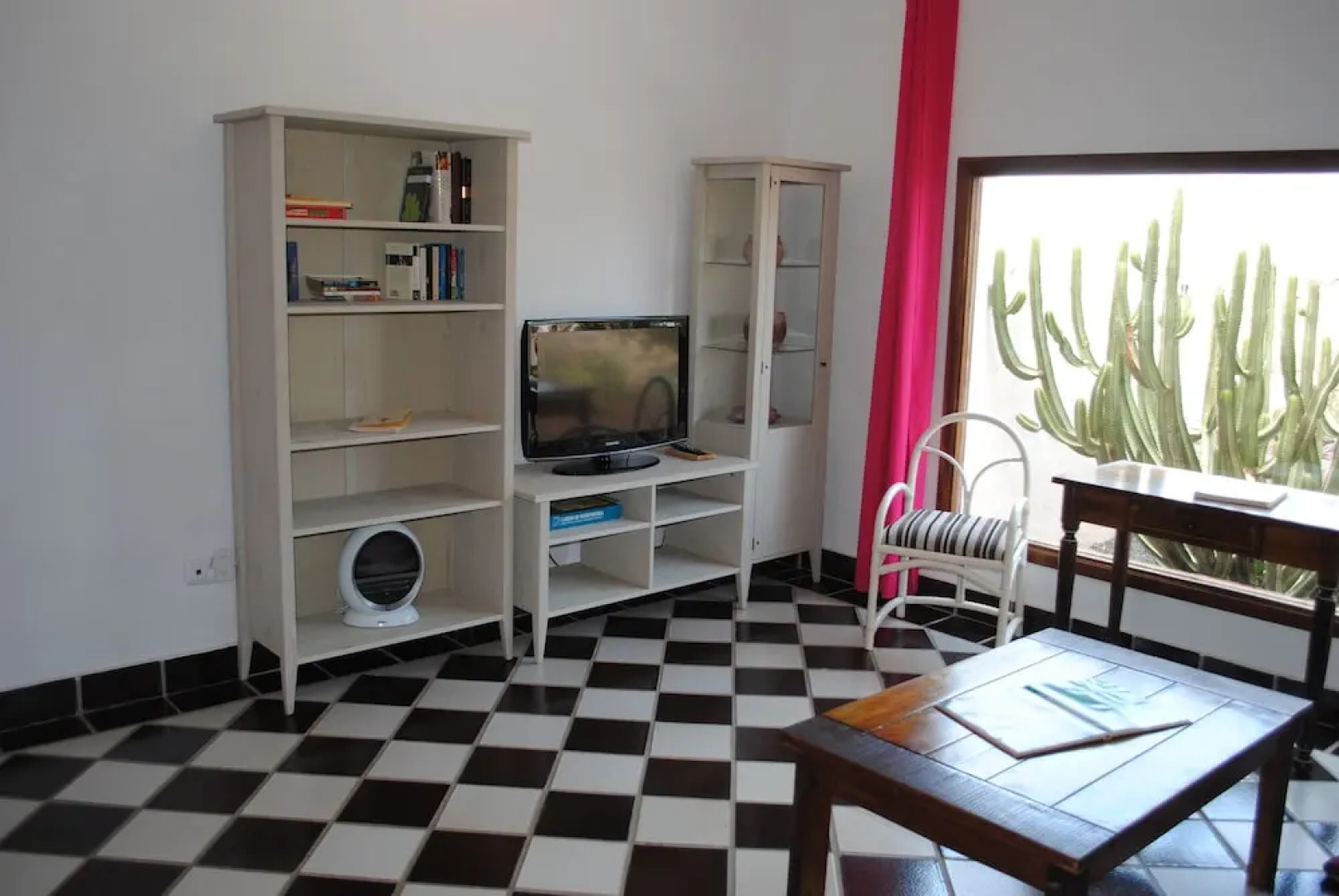 Casas Pilar, Aurora y Tarabilla en finca ecológica