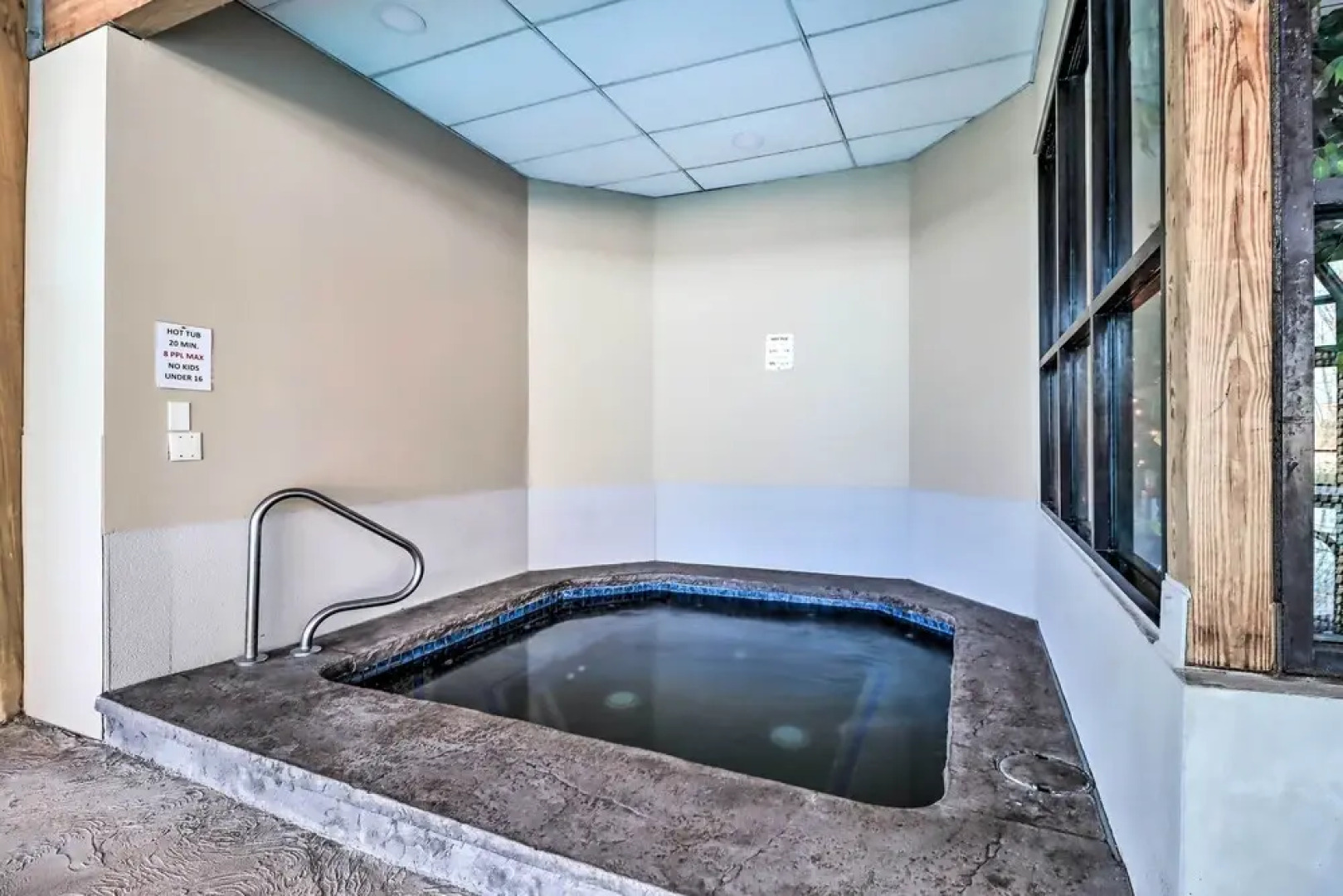 1 Mi to Camelback Resort: Tannersville Townhome