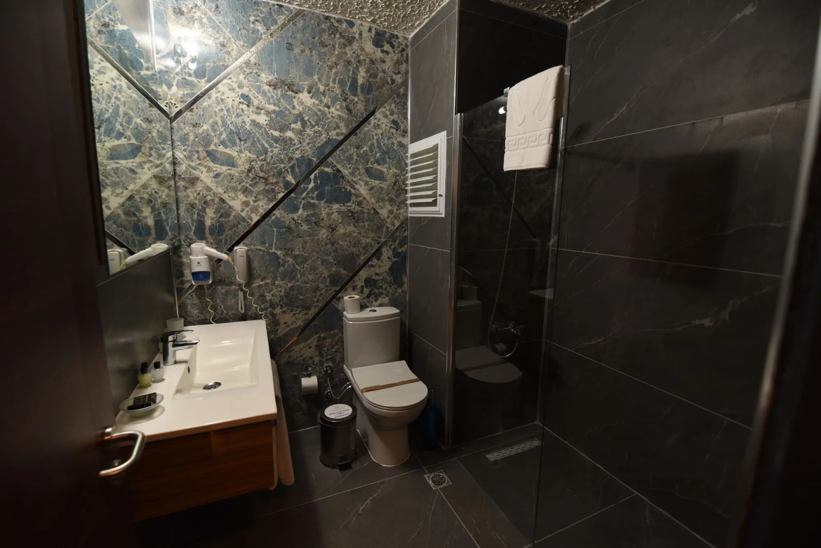 SIGNATURE GARDEN AVANOS Hotel & SPA