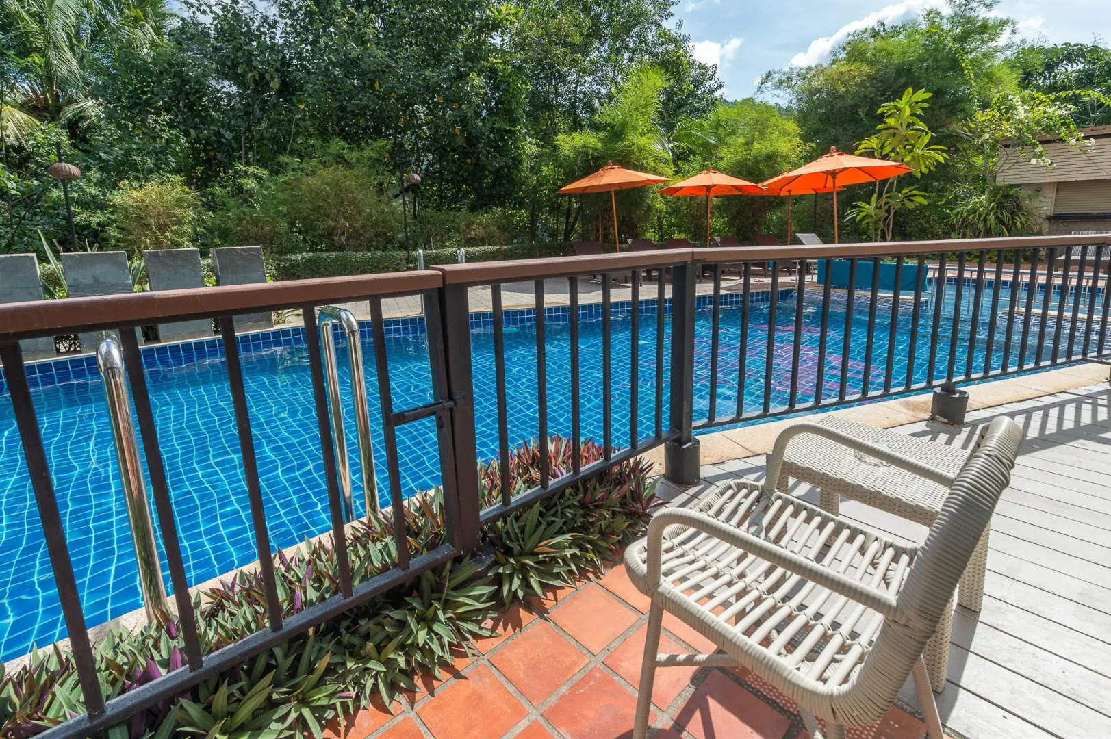 Aonang All Seasons Beach Resort