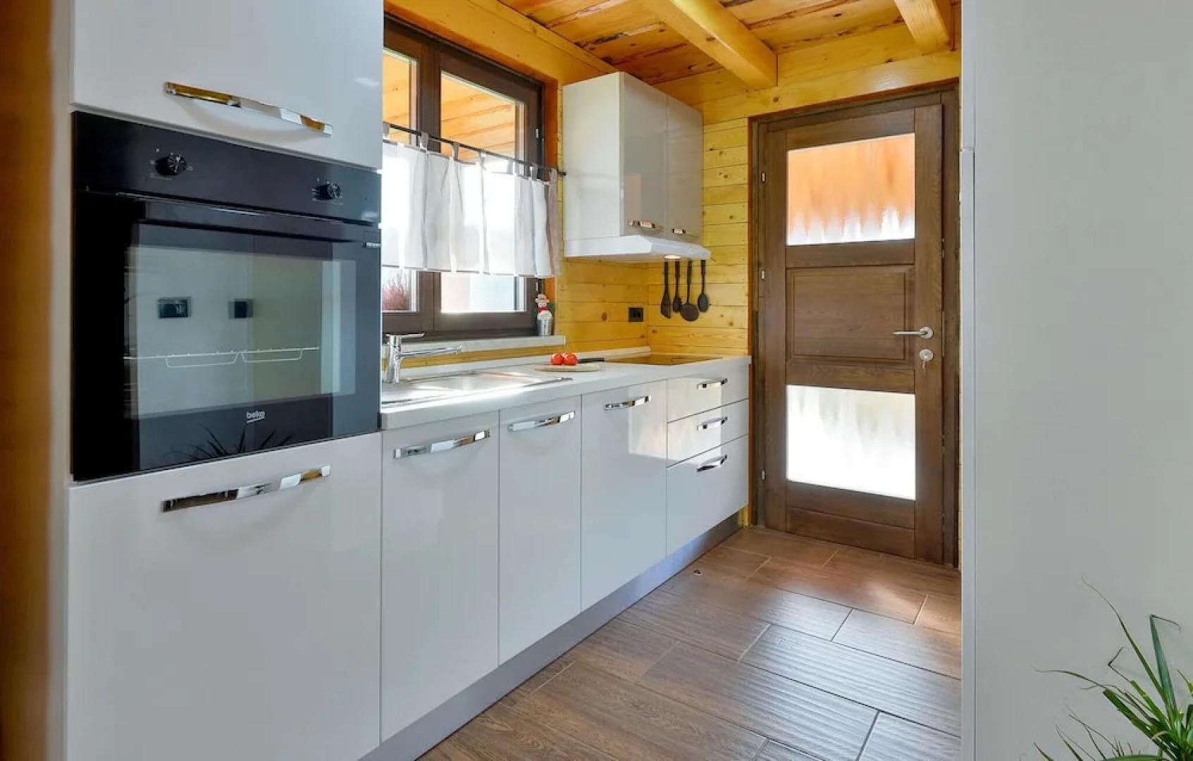 Amazing Home in Grkavescak with Outdoor Swimming Pool, Hot Tub & 3 Bedrooms