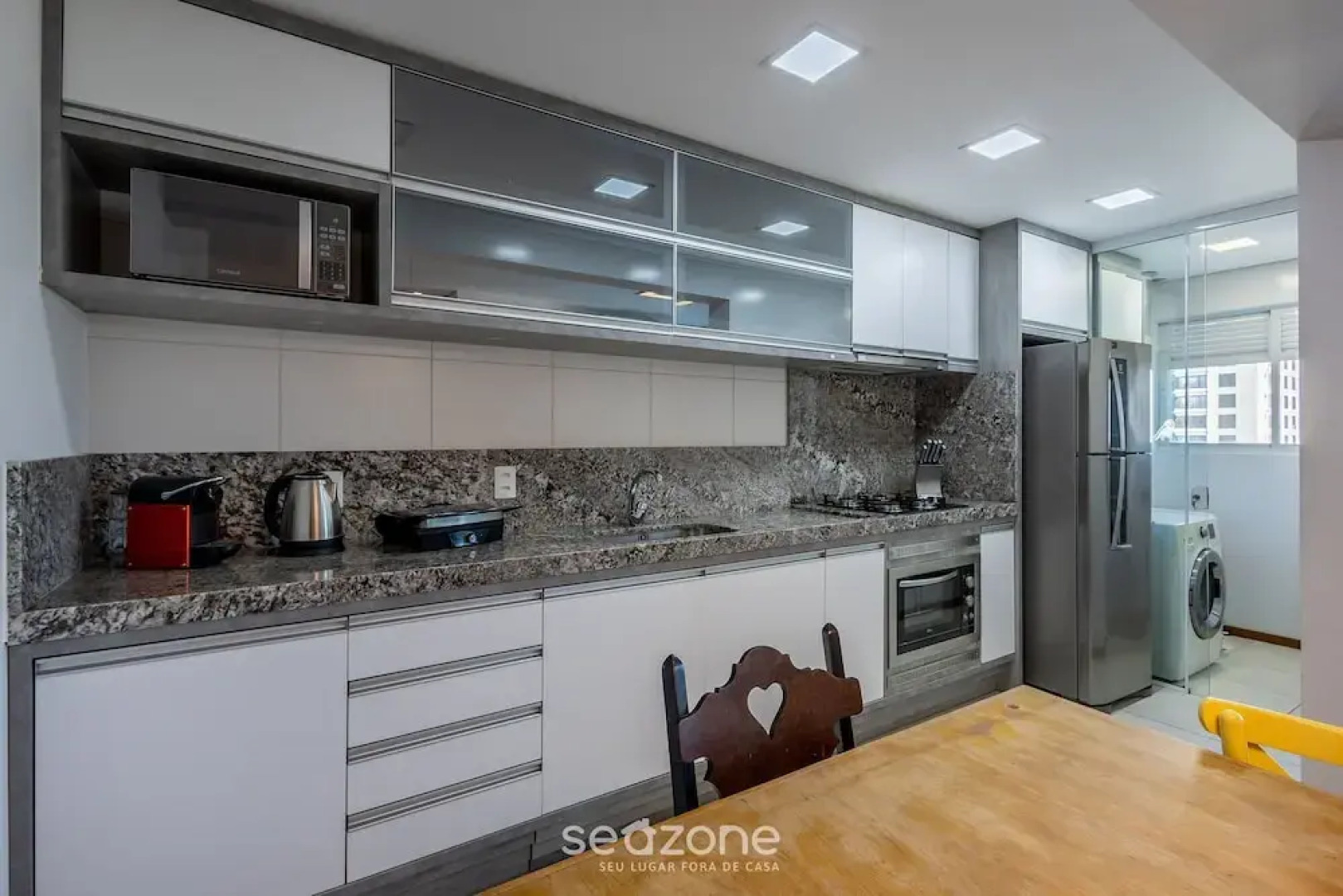 Apto Vista Mar com churrasqueira BBH1003