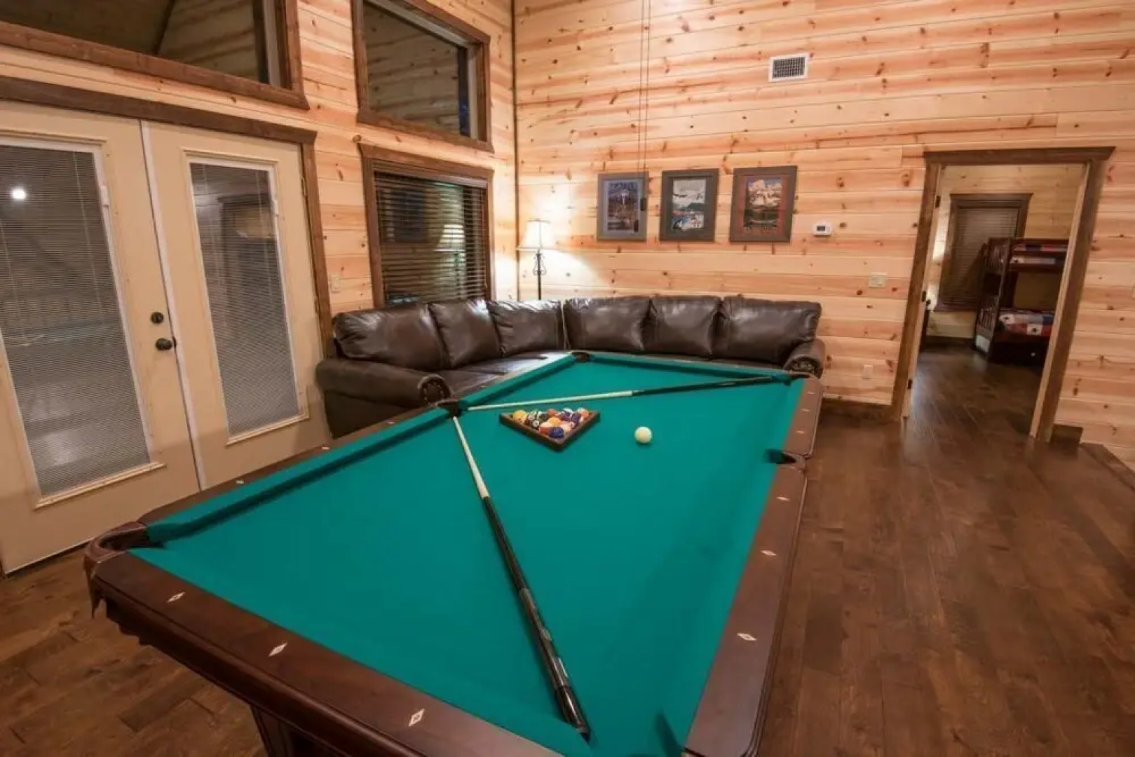 Simmer Down Lodge - 5 Br Cabin