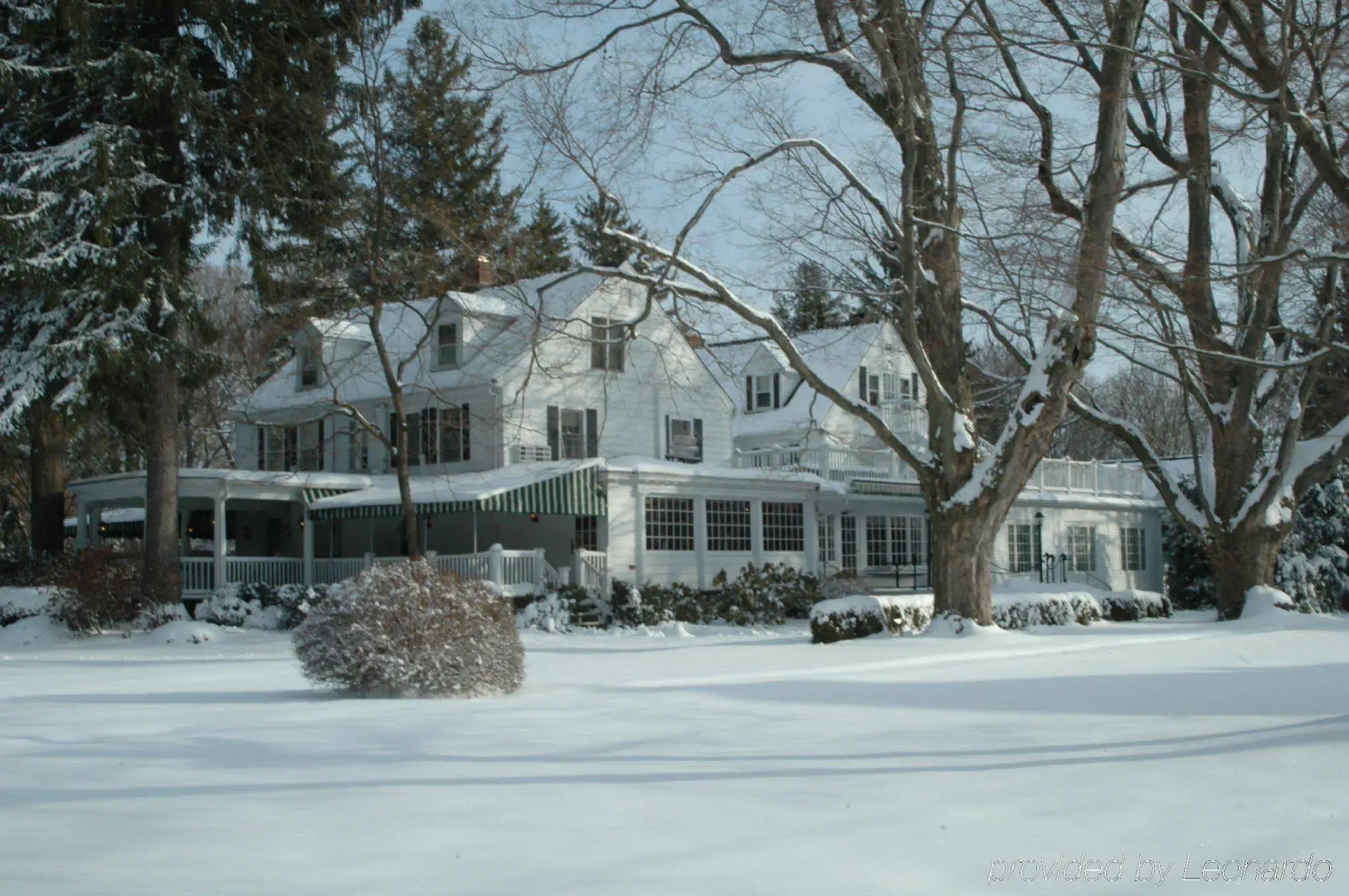 The Roger Sherman Inn