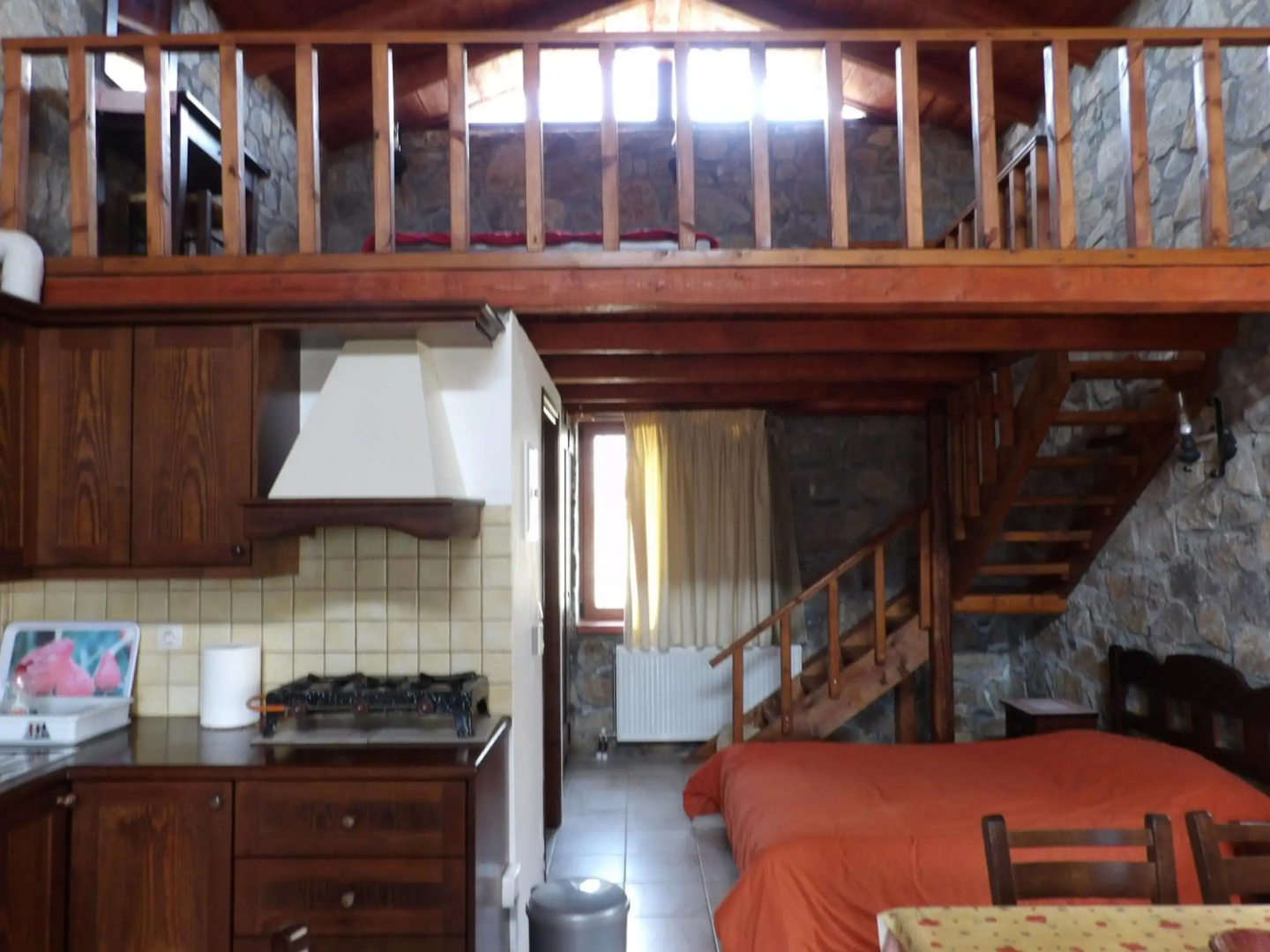 Arodamos Guesthouse