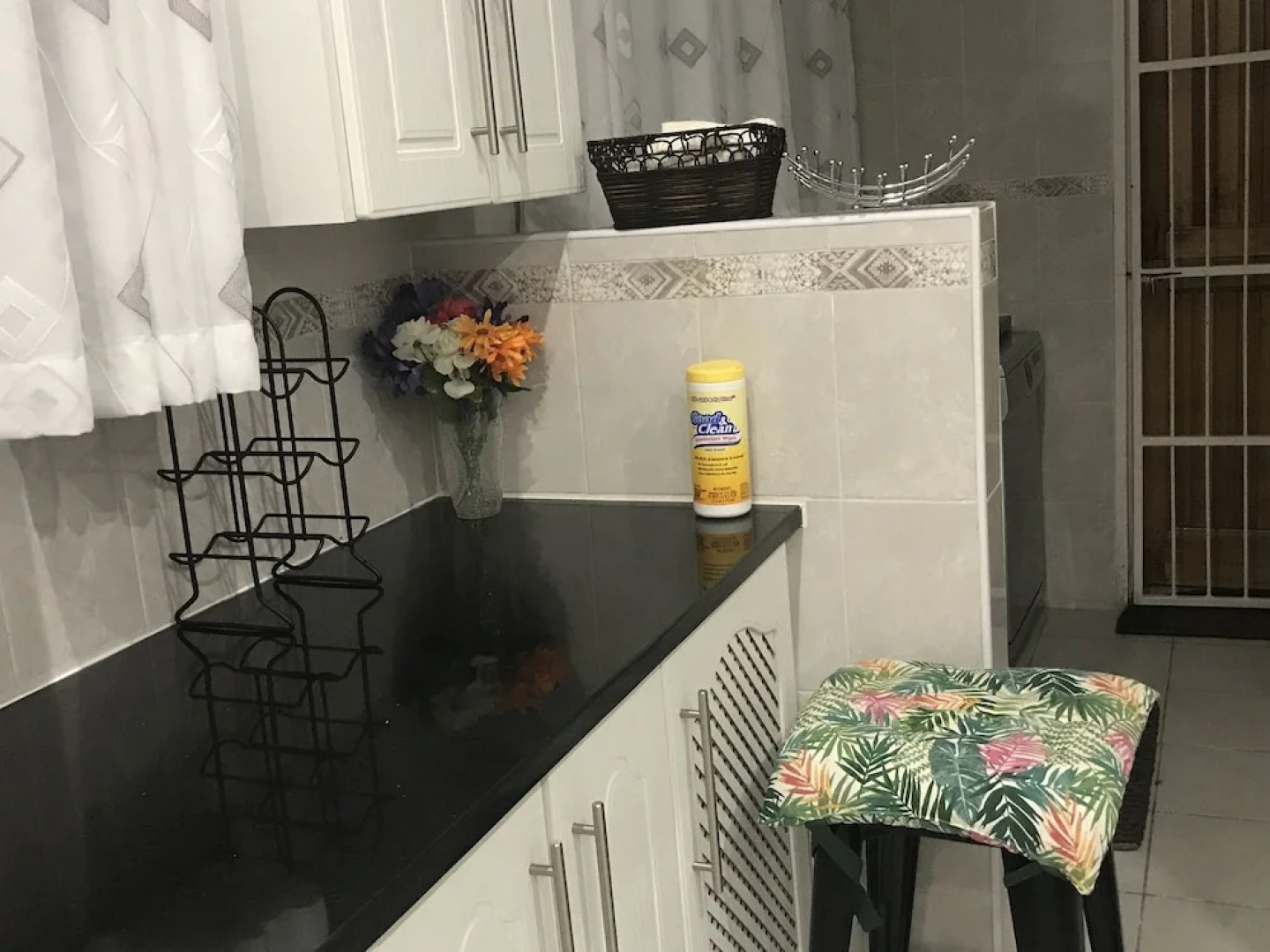 Monavale Hills Getaway