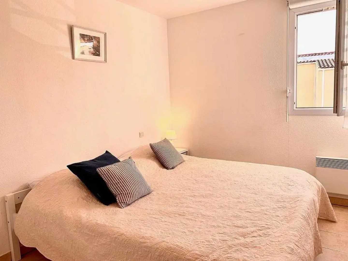 Appartement Mèze, 2 pièces, 4 personnes - FR-1-604-18