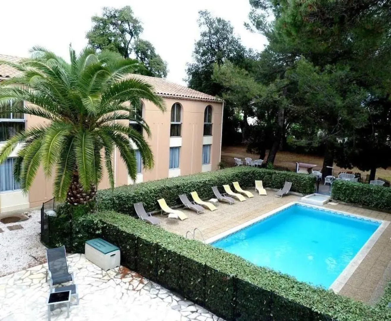 Le Clos de l'Aube Rouge