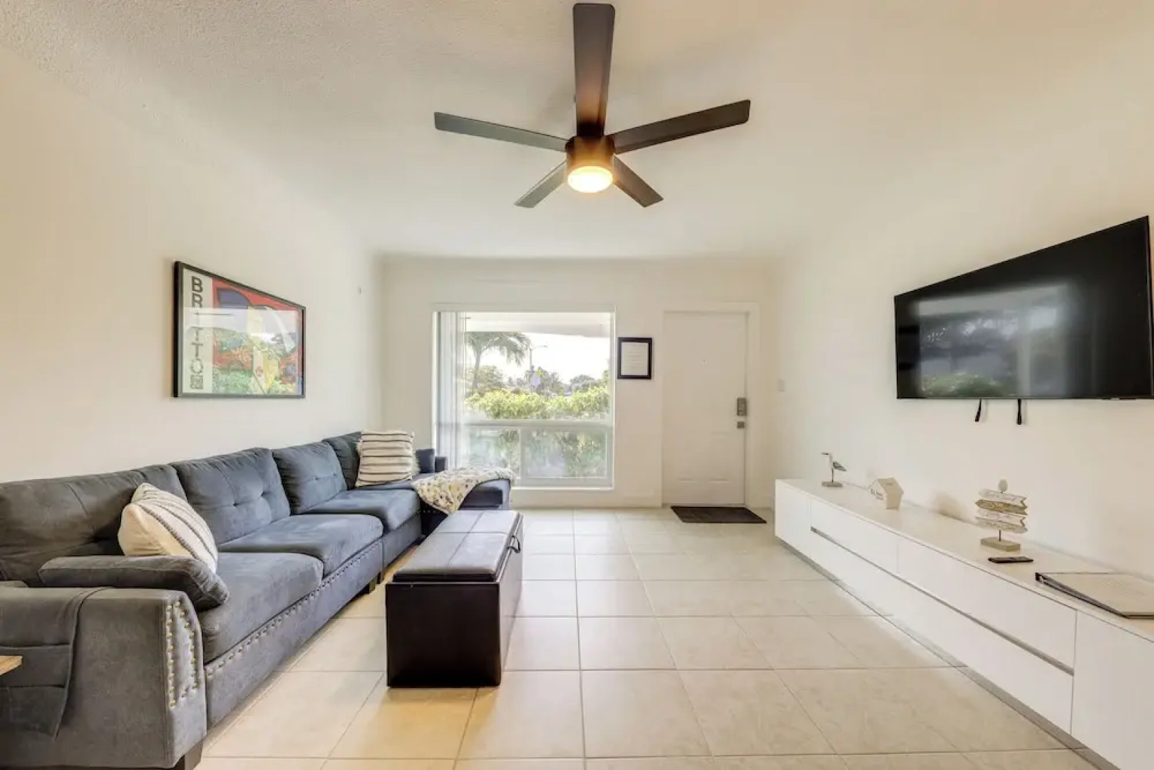 4 Mi to the Beach: Pet-friendly Oakland Park Home